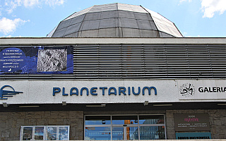Mieszkańcy Olsztyna wypatrują wiosny w Planetarium